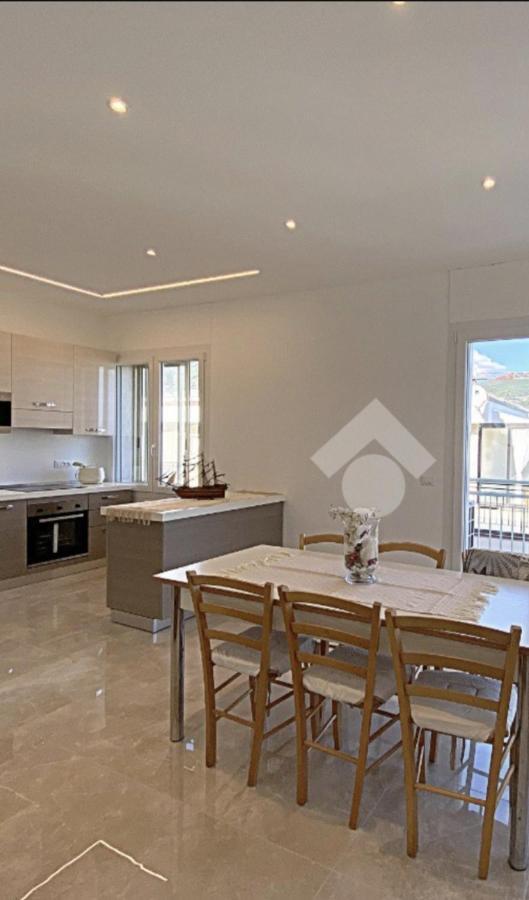 Residence Cristallo Alassio Luaran gambar