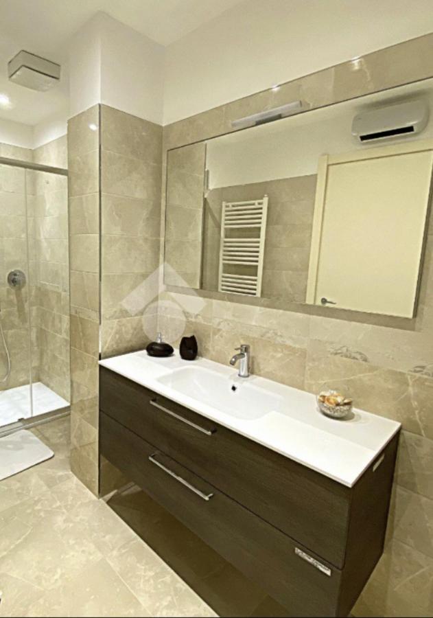 Residence Cristallo Alassio Luaran gambar