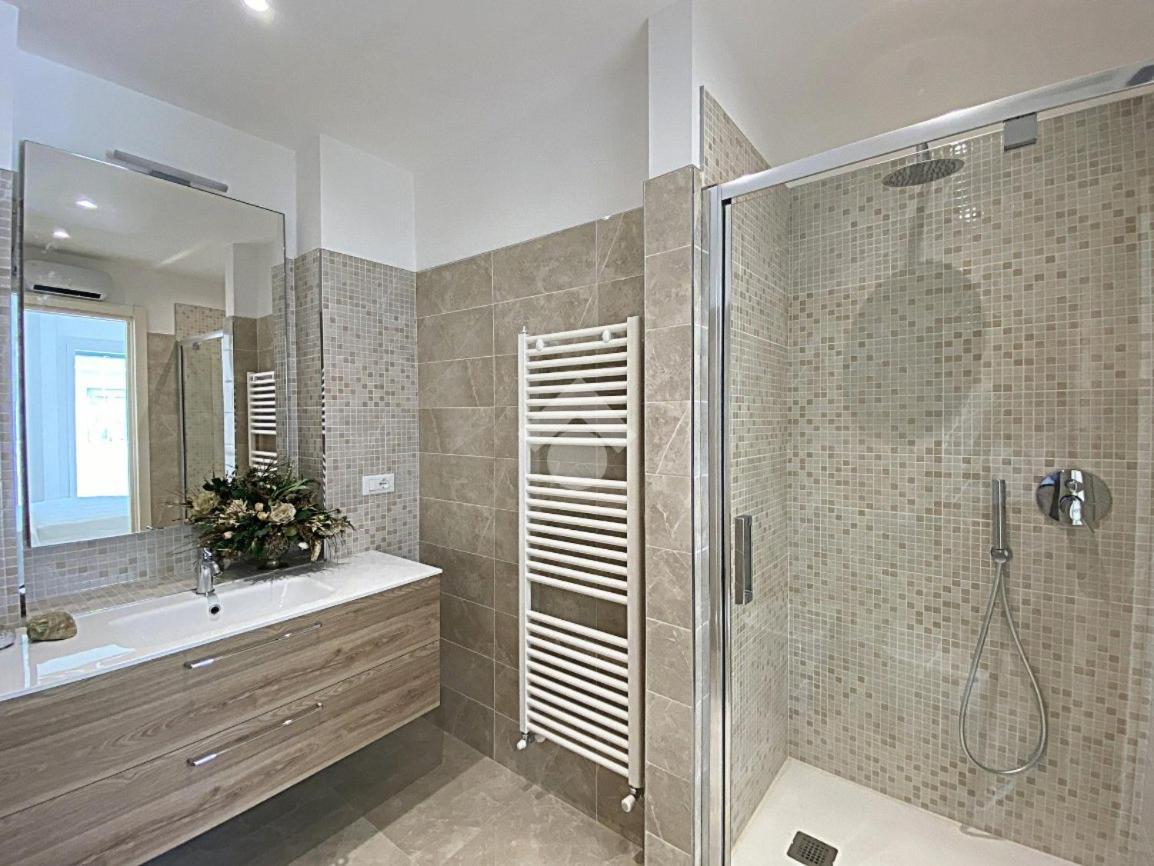 Residence Cristallo Alassio Luaran gambar