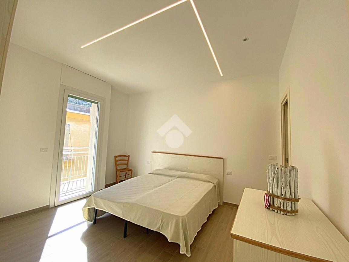 Residence Cristallo Alassio Luaran gambar